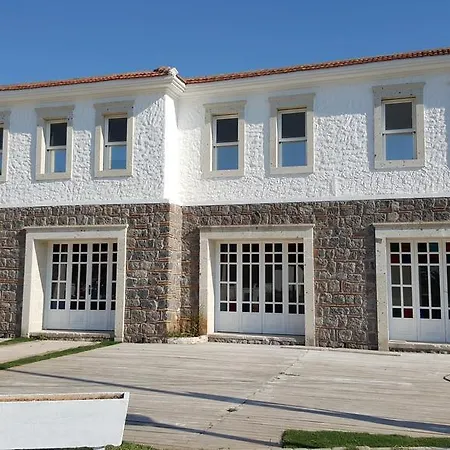 Yali Ilica Bed and Breakfast Αλακάτι