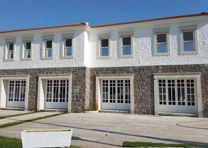 Yali Ilica B&B 알라카티